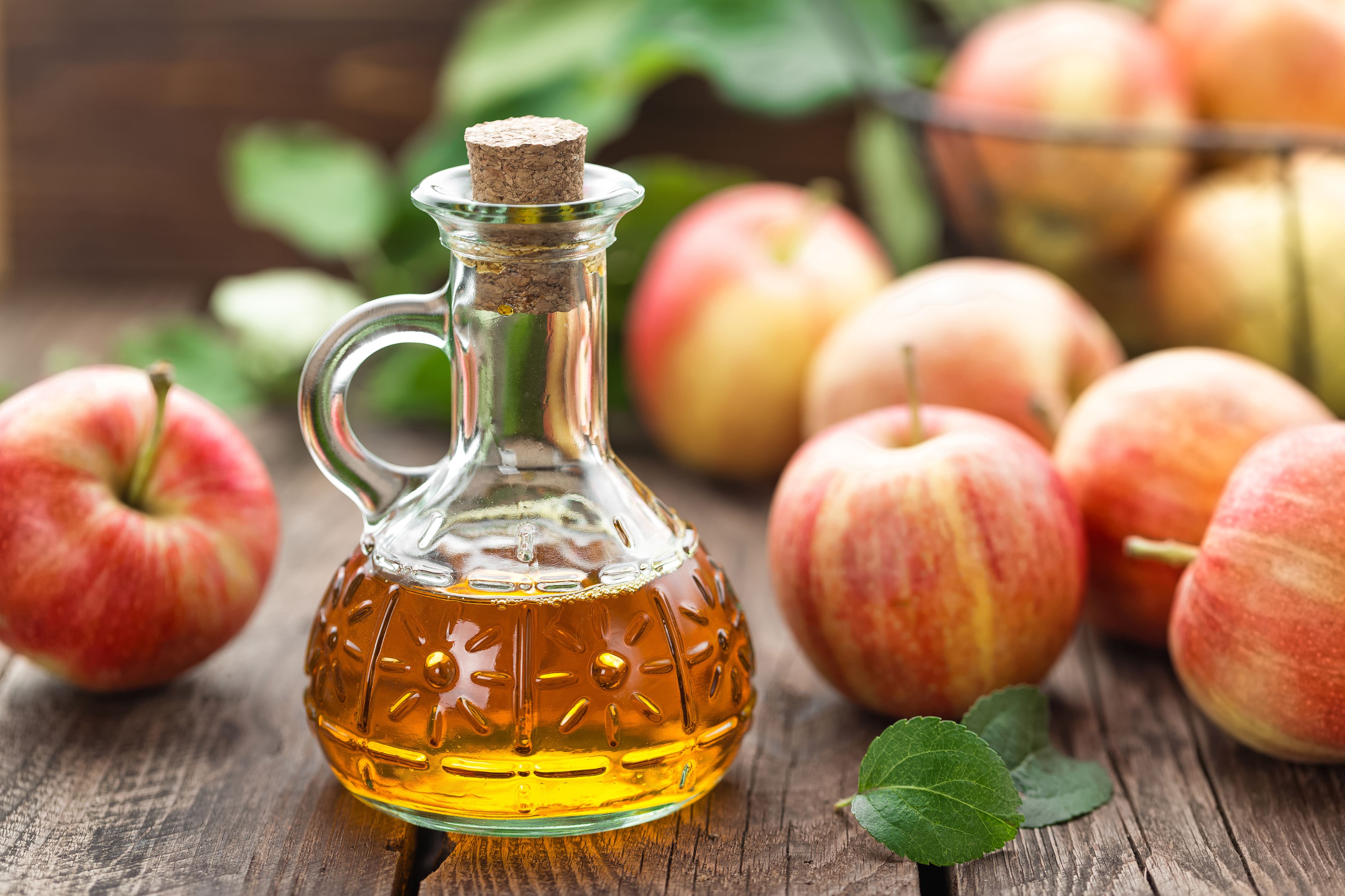 How to Get Rid of Armpit Odor With Apple Cider Vinegar?